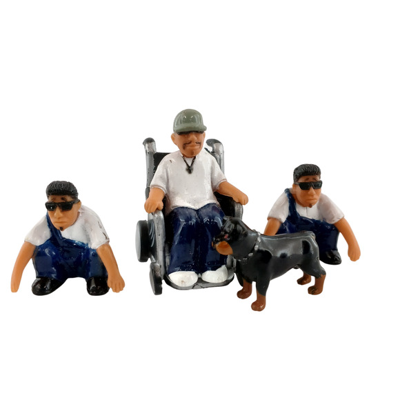 Homies Figures Lot of 4 w/ Wheelchair & Dog Vintage Urban Mini Collectible Set - Picture 1 of 3
